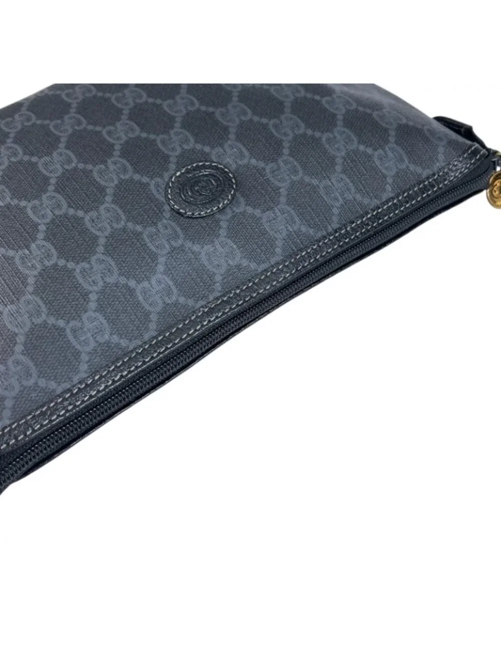 Gucci Vintage GG Plus Gray Black Clutch Gold 156.01.045